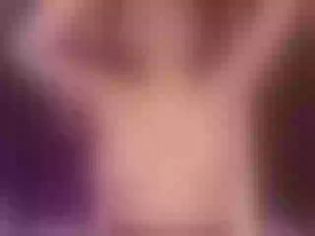 Live sex webcam photo for DeeaDiamond1 #290385574
