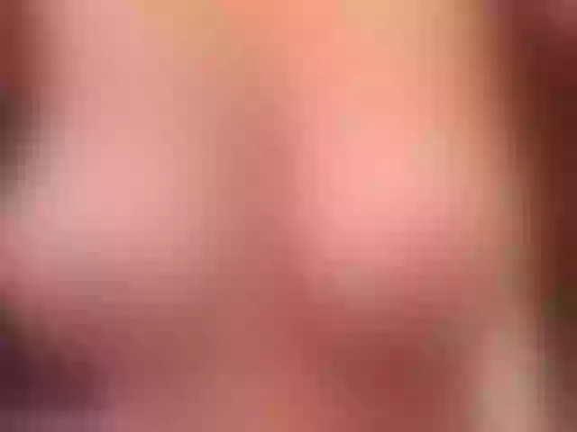 Live sex webcam photo for DeeaDiamond1 #290503881