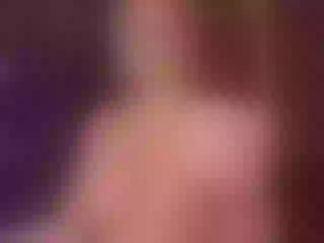 Live sex webcam photo for DeeaDiamond1 #290545615