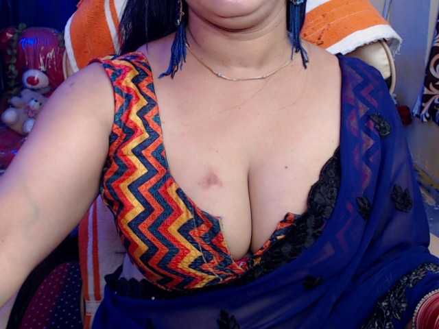 Live sex webcam photo for Deepshikha #275756092