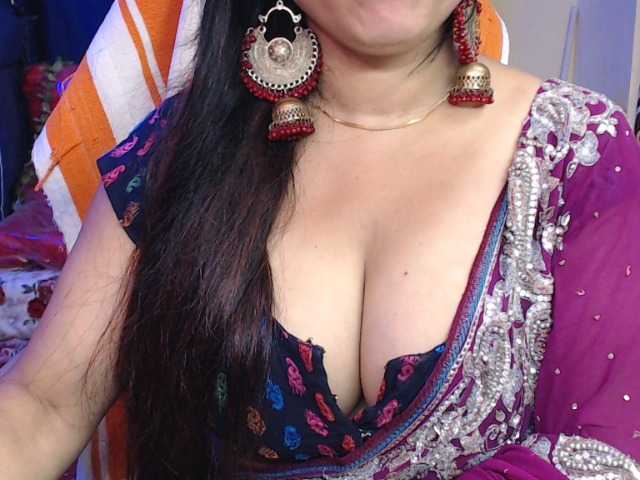 Live sex webcam photo for Deepshikha #276078274