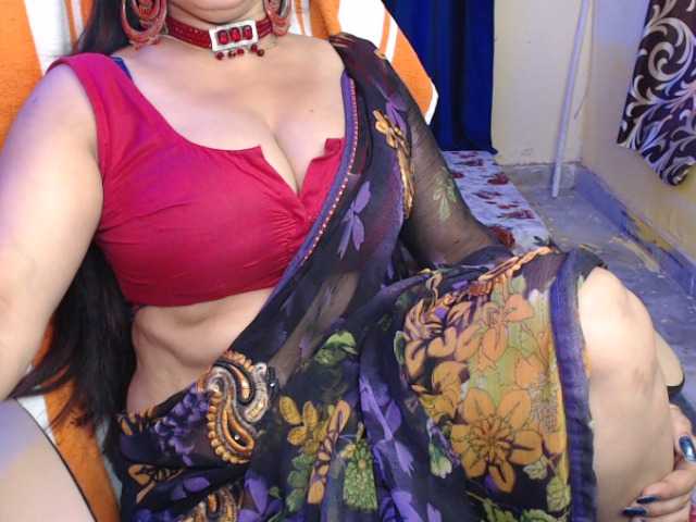 Live sex webcam photo for Deepshikha #276087732