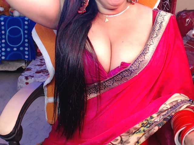 Live sex webcam photo for Deepshikha #276409735