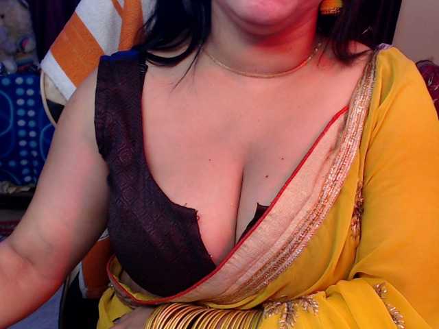 Live sex webcam photo for Deepshikha #277033948