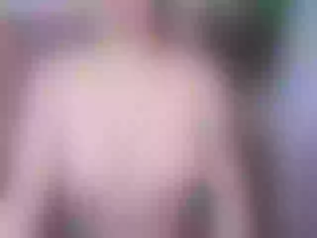 Live sex webcam photo for Deissy-tay #290753763