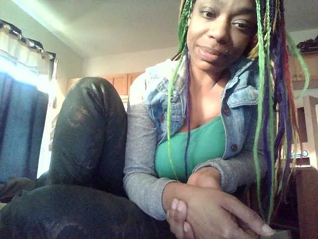 Live sex webcam photo for DelightfulDark #290319184