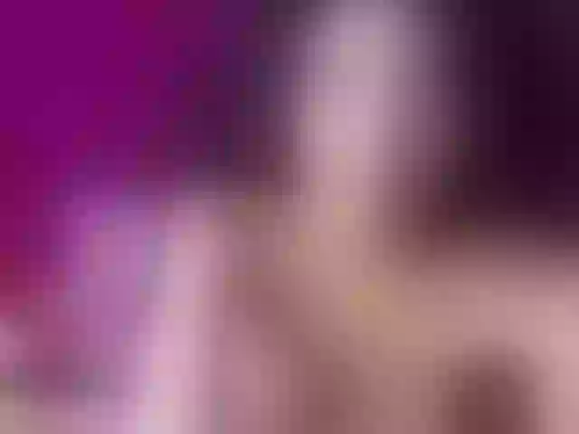 Live sex webcam photo for DelphineSky #290739352