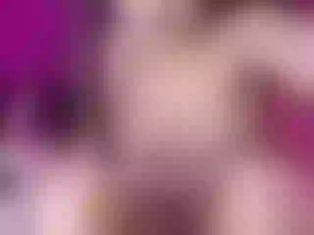 Live sex webcam photo for DelphineSky #291106456