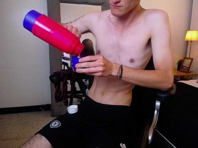 Live sex webcam photo for DemianPrince #278284017