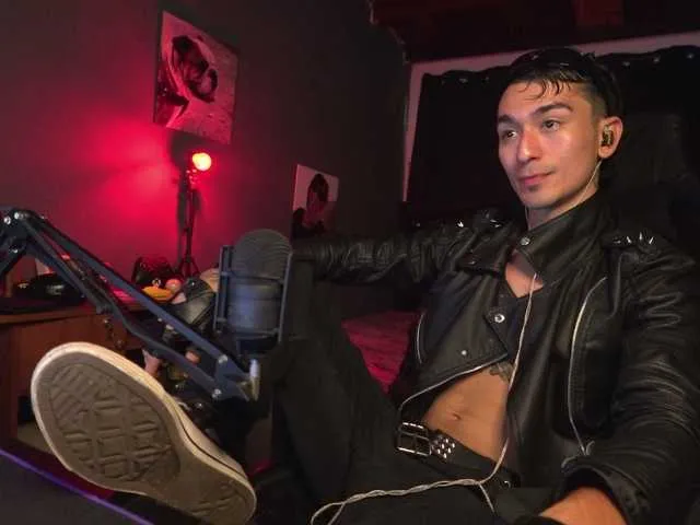 Live sex webcam photo for Demonlust666 #291563305