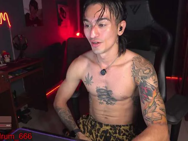 Live sex webcam photo for Demonlust666 #292802250