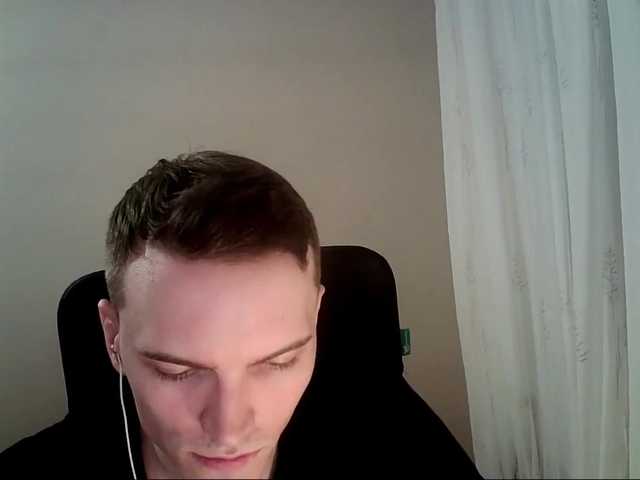 Live sex webcam photo for DenisYurchuk #273274105