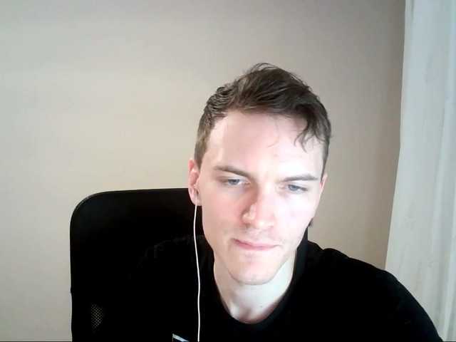 Live sex webcam photo for DenisYurchuk #274107133