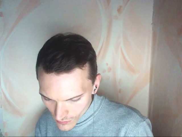 Live sex webcam photo for DenisYurchuk #275553992