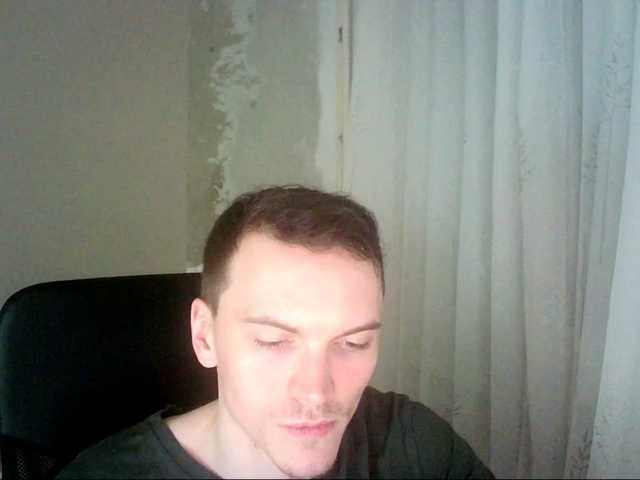 Live sex webcam photo for DenisYurchuk #277305771