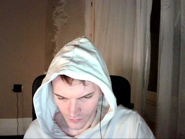 Live sex webcam photo for DenisYurchuk #277456878