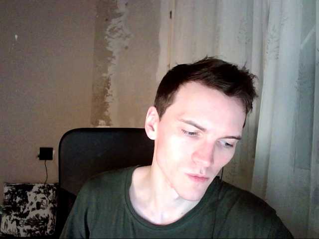 Live sex webcam photo for DenisYurchuk #277497151