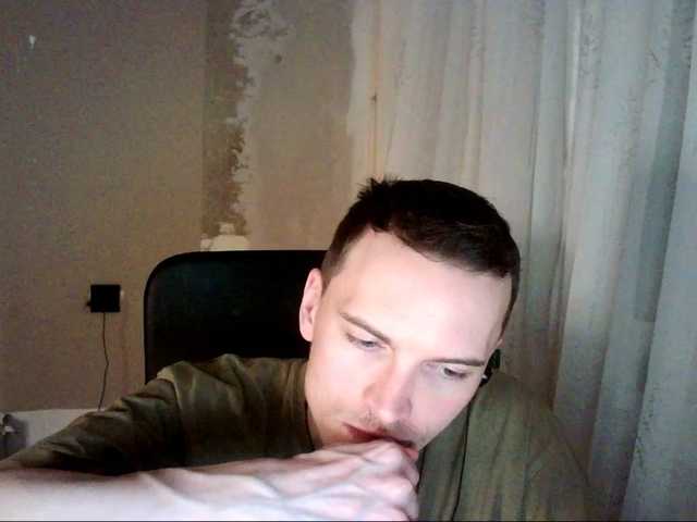 Live sex webcam photo for DenisYurchuk #277564011