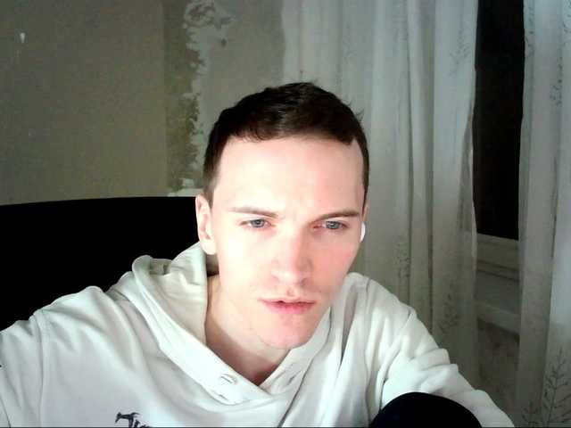 Live sex webcam photo for DenisYurchuk #277616011