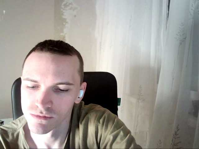 Live sex webcam photo for DenisYurchuk #277825822