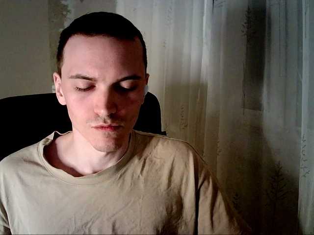 Live sex webcam photo for DenisYurchuk #277882890