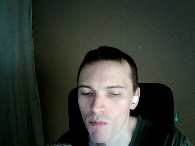 Live sex webcam photo for DenisYurchuk #278225272