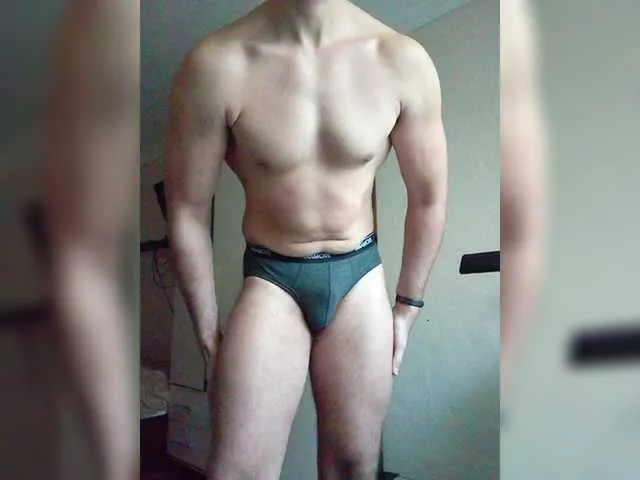 Live sex webcam photo for Denmk #290589020