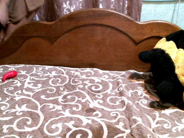 Live sex webcam photo for DennisXCarol #291262497