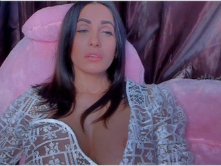 Live sex webcam photo for DenniseCane #203012749