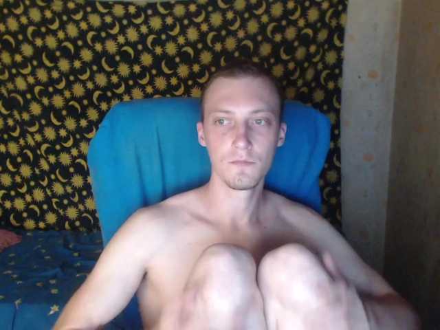 Live sex webcam photo for Denver8889 #274528080