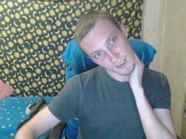 Live sex webcam photo for Denver8889 #274612187