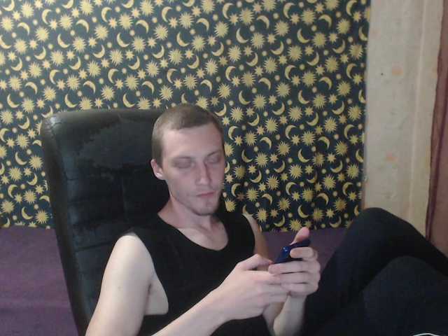 Live sex webcam photo for Denver8889 #275465888