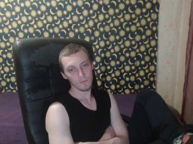 Live sex webcam photo for Denver8889 #275469965