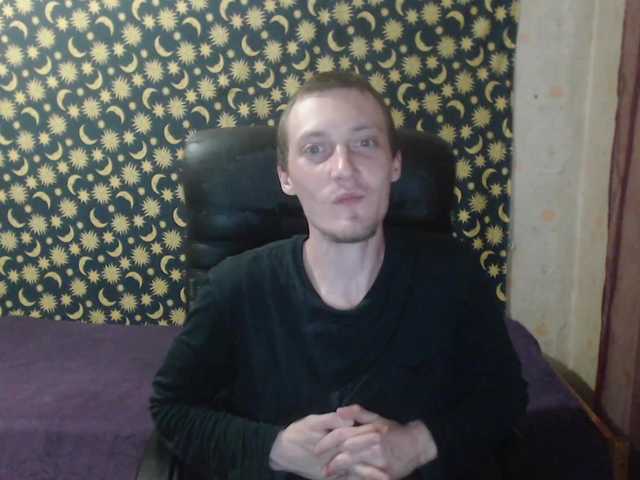 Live sex webcam photo for Denver8889 #275512349