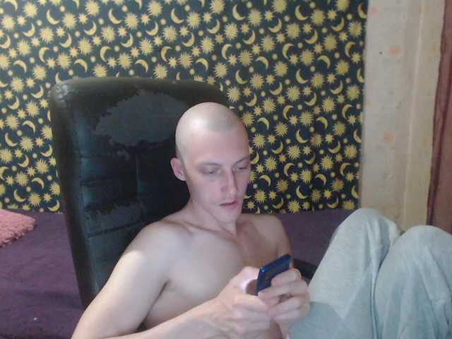 Live sex webcam photo for Denver8889 #275544845