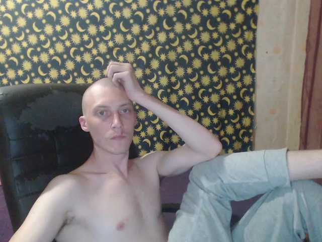 Live sex webcam photo for Denver8889 #275562201