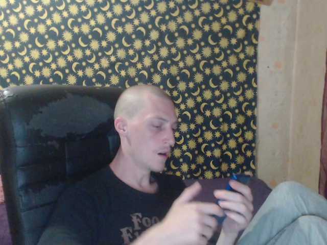 Live sex webcam photo for Denver8889 #275607566