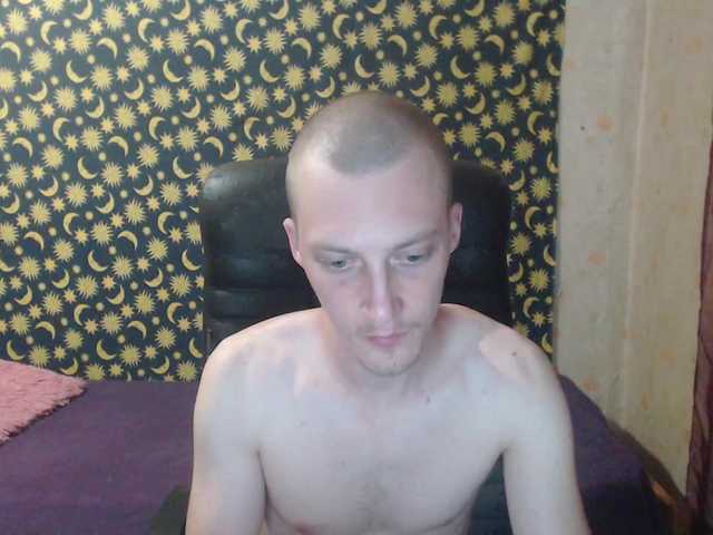 Live sex webcam photo for Denver8889 #275628467