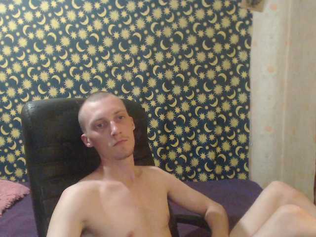 Live sex webcam photo for Denver8889 #275647230