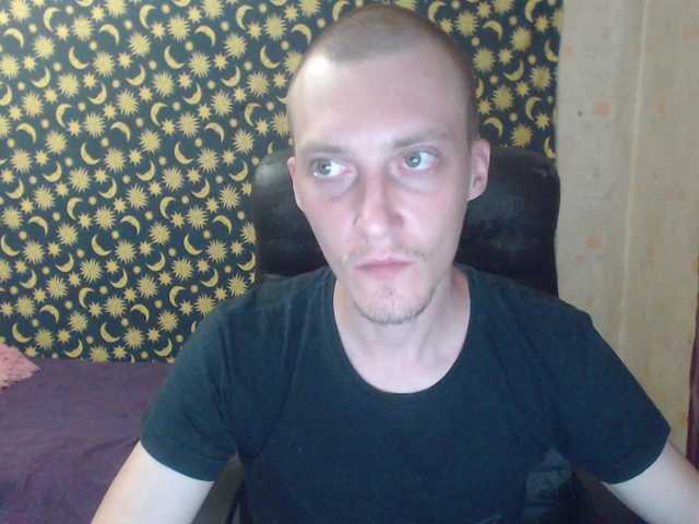 Live sex webcam photo for Denver8889 #275651258