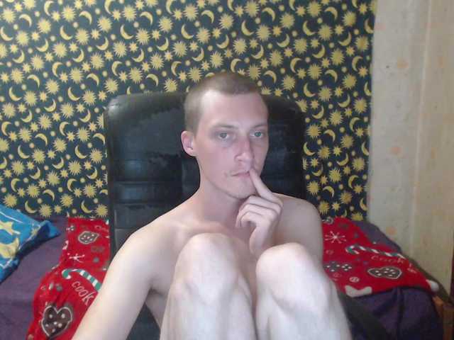 Live sex webcam photo for Denver8889 #275925113