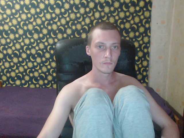 Live sex webcam photo for Denver8889 #275951549