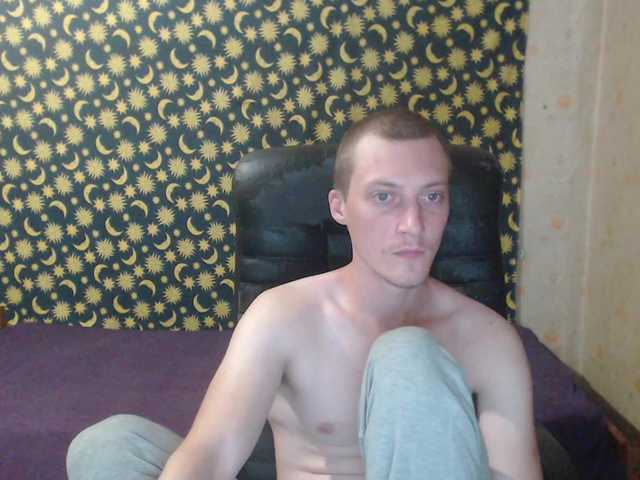 Live sex webcam photo for Denver8889 #275953751