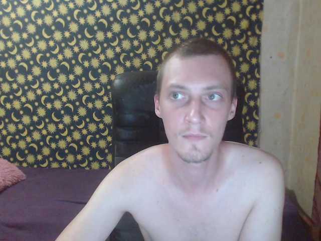 Live sex webcam photo for Denver8889 #276039907