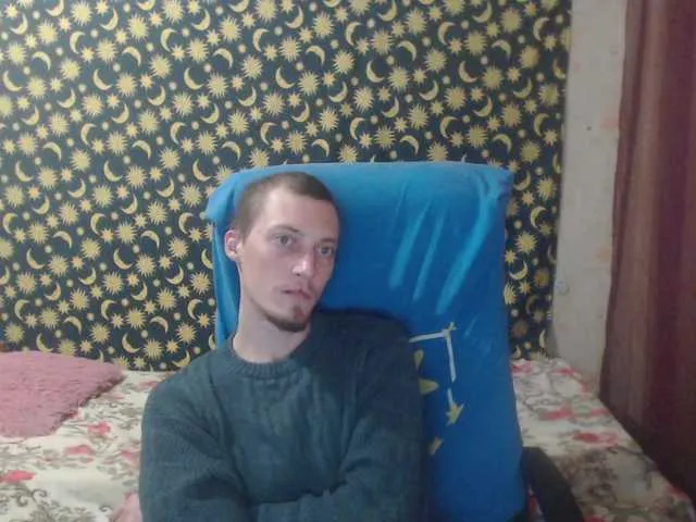 Live sex webcam photo for Denver8889 #276660460