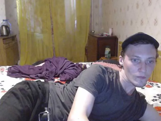 Live sex webcam photo for Denver8889 #284921277