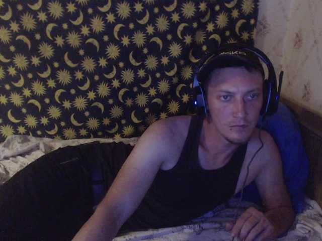 Live sex webcam photo for Denver8889 #291608799