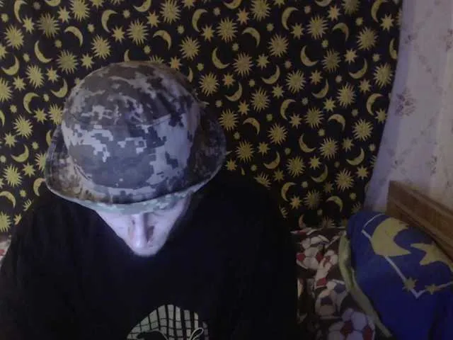 Live sex webcam photo for Denver8889 #292070423