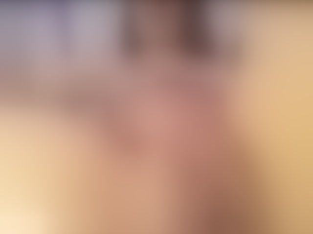 Live sex webcam photo for Deny-rose #293912656