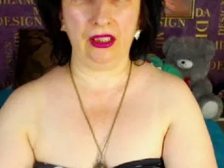 Live sex webcam photo for DepravedMadam #163063929